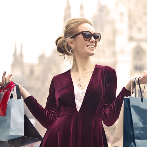 NCC Torino Servizio Disposizione Oraria per lo Shopping in centro Torino e in centro Milano