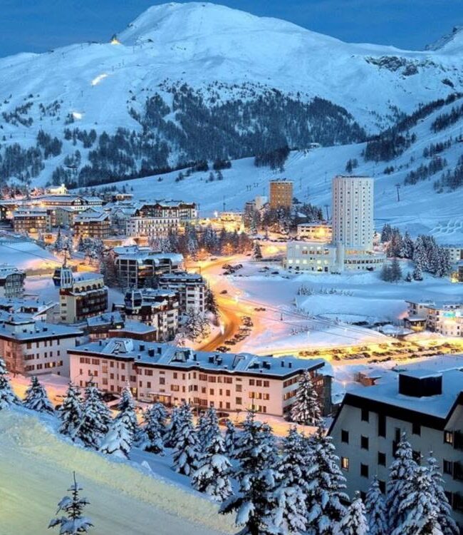 NCC Torino Noleggio Con Conducente Trasferimenti Piste da Sci Destinazioni Sciistiche e Resort Piemonte Cover