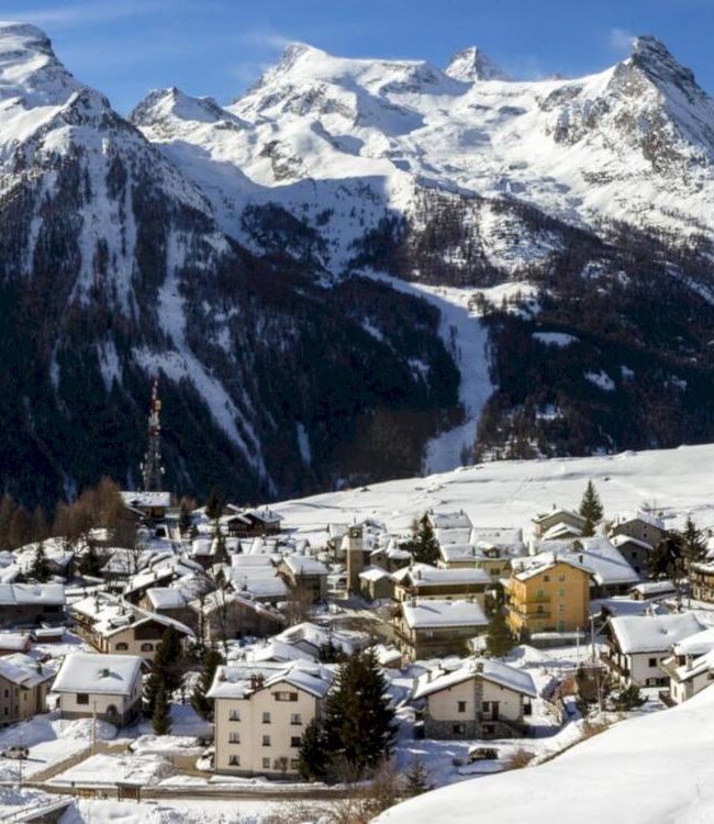 NCC Torino Noleggio Con Conducente Trasferimenti Piste da Sci Destinazioni Sciistiche e Resort Valle d'Aosta Cover